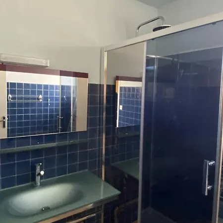Lumineux A Canet-plage, 2 Chambres, Proche De La - Fr-1-750-84 Apartment *